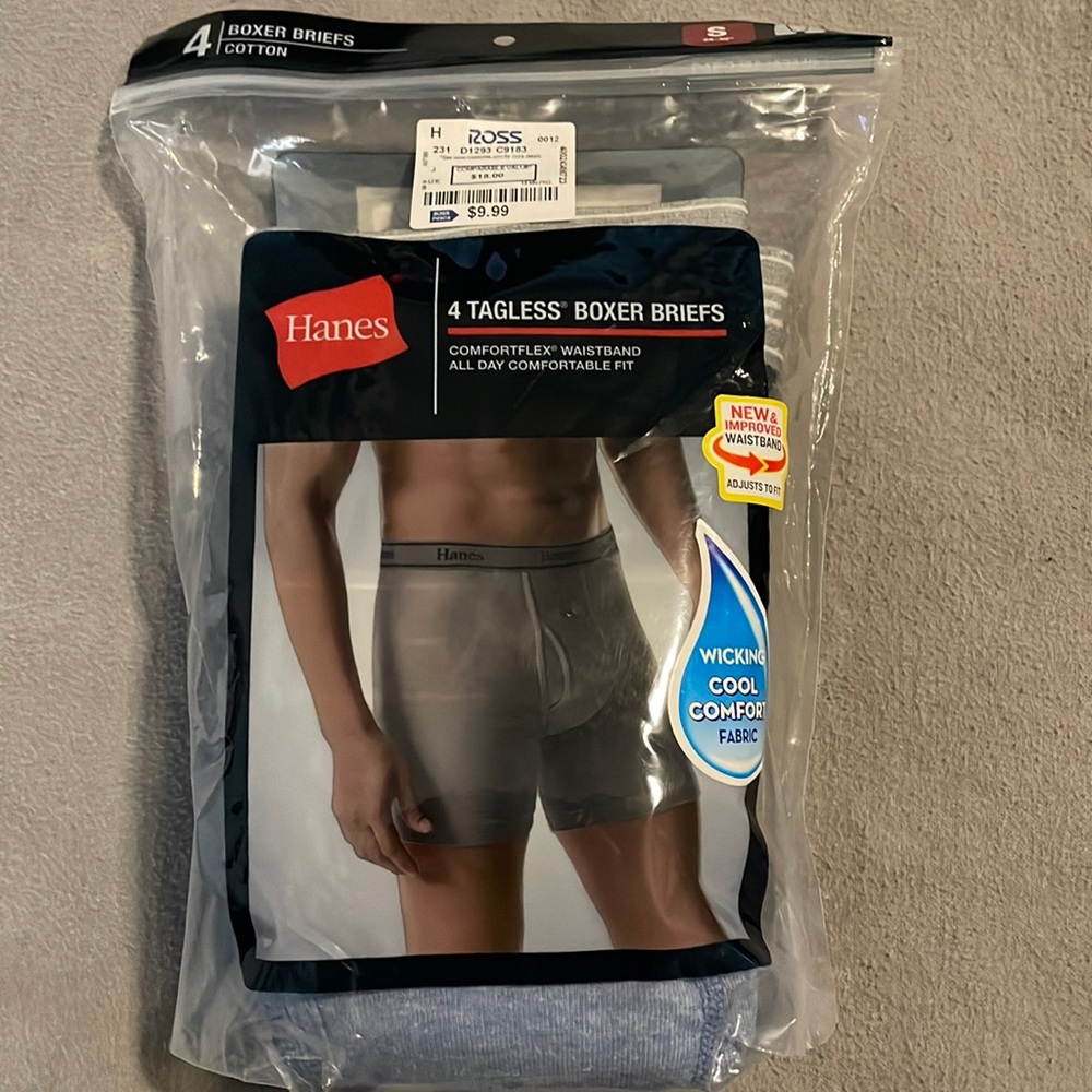 Brand new Hanes boxer briefs